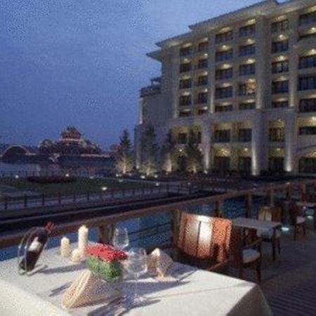 New Century Grand Hotel Kchaj-feng Exteriér fotografie